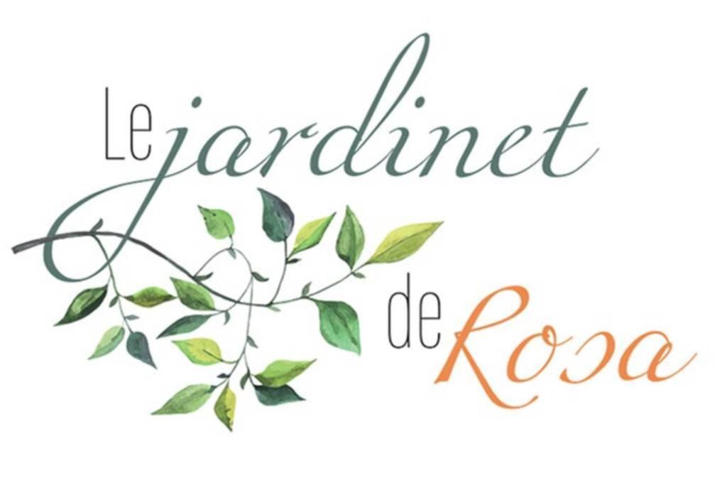 Le Jardinet De Rosa Maison De Village Eygalières Kültér fotó